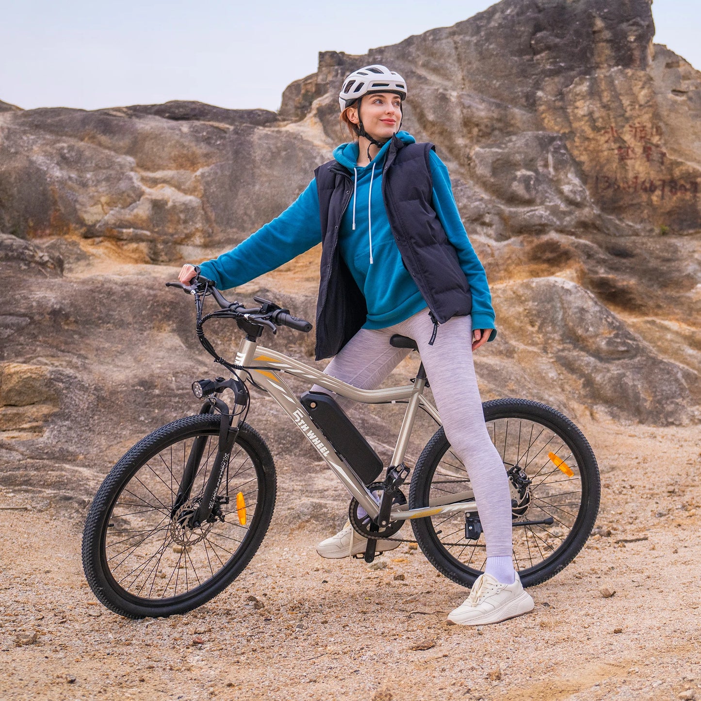 5th Wheel AB17 Electric Bike With 23 MPH 700W Motor